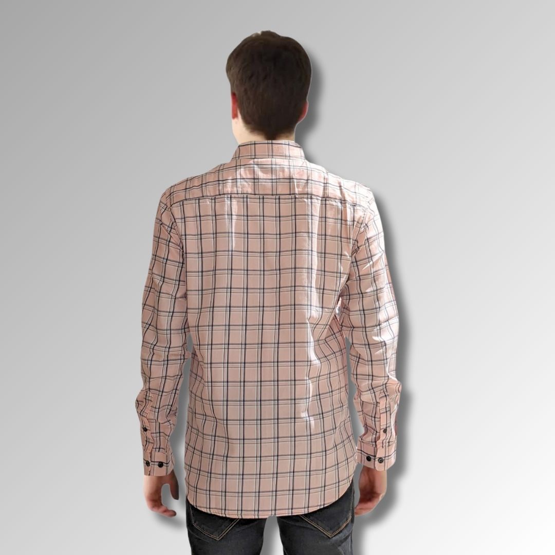lose Up of Pink  Checks Shirt for  Men